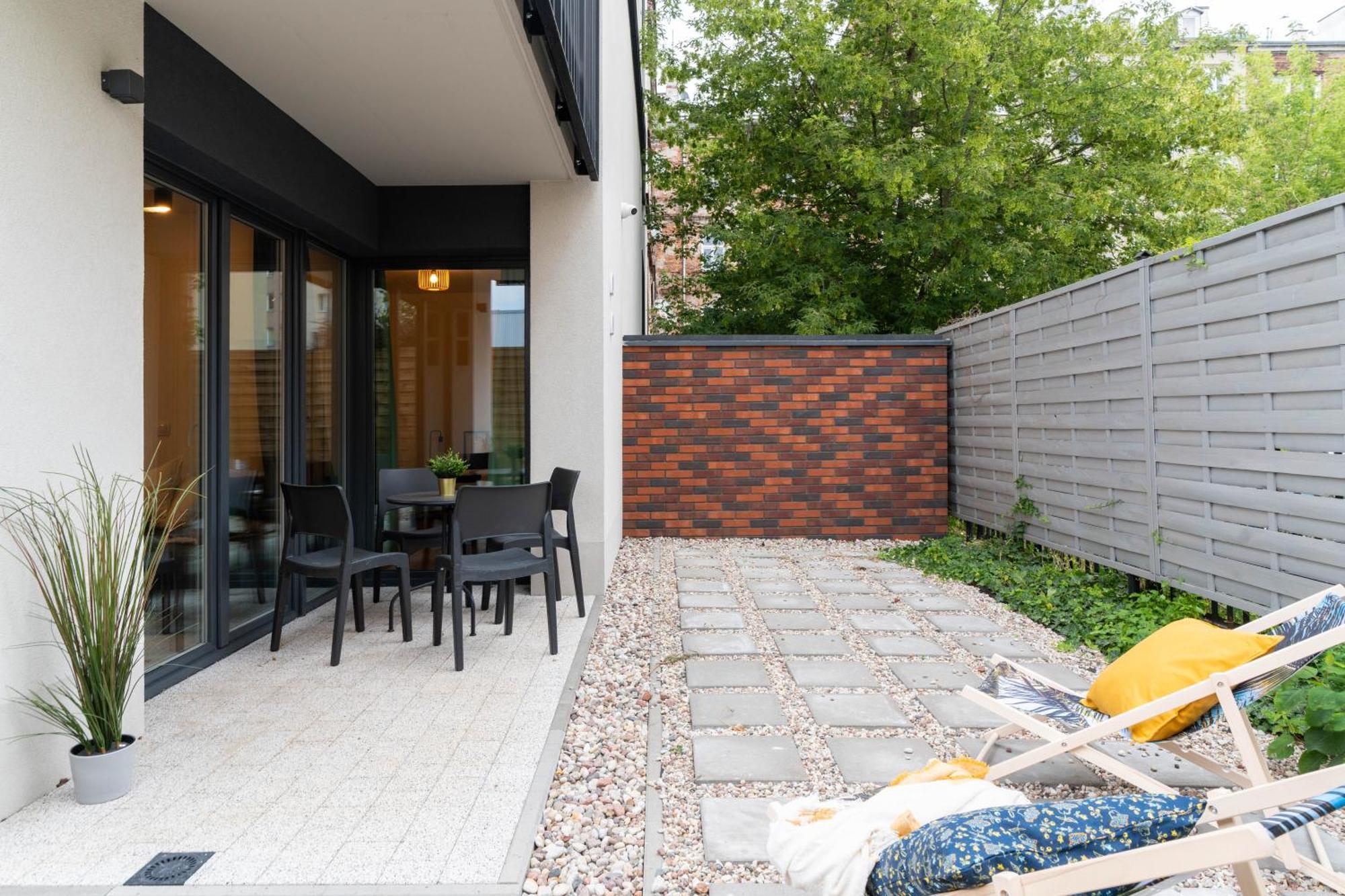 Lineburg Villa Apartments Varšava Exteriér fotografie