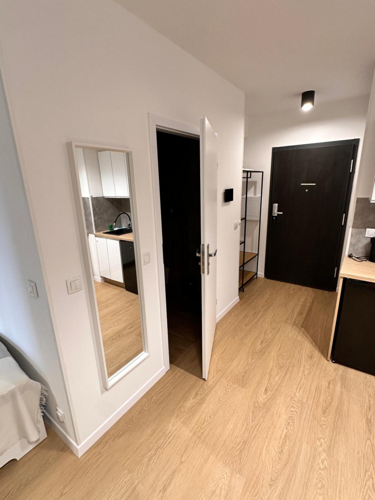 Lineburg Villa Apartments Varšava Exteriér fotografie
