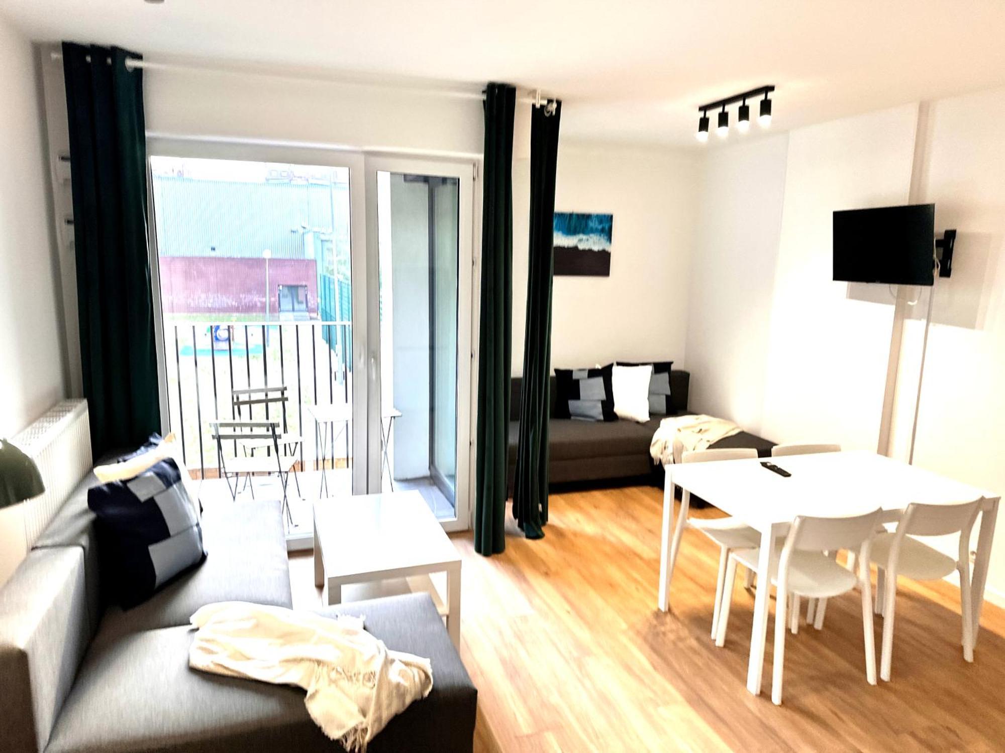 Lineburg Villa Apartments Varšava Exteriér fotografie